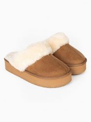 Blackfield Kapcie "Emilija" w kolorze jasnobrązowym rozmiar: 38. Brązowe kapcie damskie Blackfield, z materiału. Za 152.98 zł.