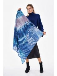 Lucky Bees Szal w kolorze niebieskim - 180 x 70 cm rozmiar: onesize. Niebieskie szaliki damskie Lucky Bees, bez wzorów, z materiału. Za 160.96 zł.