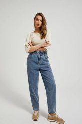 Bawełniane jeansy paperbag niebieskie. Niebieskie jeansy damskie MOODO. W wyprzedaży za 59.99 zł.