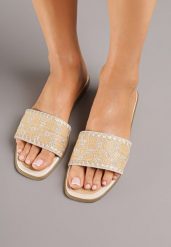 Beżowe Klapki z Geometrycznym Wzorem w Stylu Boho Zeroma. Brązowe klapki damskie Born2be, bez wzorów, bez obcasa, na płaskiej podeszwie, bez zapięcia. Za 69.99 zł.