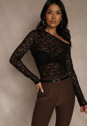 Czarna Bluzka Longsleeve z Koronki z Asymetrycznym Dekoltem Liwedisa. Czarne bluzki damskie Renee, l, bez wzorów, z koronki, z asymetrycznym kołnierzem, bez ramiączek. Za 99.99 zł.