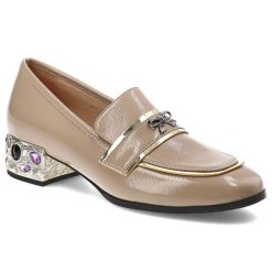 Beżowe Półbuty S.Barski Damskie Eleganckie Obuwie. Brązowe półbuty damskie S.BARSKI, na wiosnę, bez wzorów, ze skóry ekologicznej, bez obcasa, na obcasie, bez zapięcia. Za 219.00 zł.
