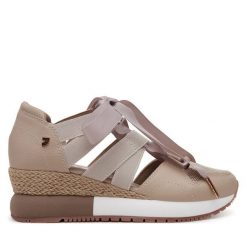 Espadryle Gioseppo. Brązowe espadryle damskie Gioseppo, bez wzorów, bez obcasa. Za 309.99 zł.