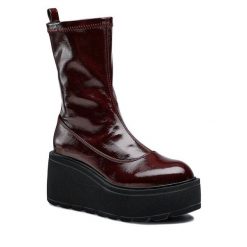 Botki Jenny Fairy. Czerwone botki damskie Jenny Fairy, bez obcasa, na koturnie, bez zapięcia. Za 109.99 zł.