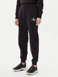 Calvin Klein Jeans Spodnie dresowe Monologo J20J225354 Czarny Slim Fit. Czarne spodnie dresowe damskie Calvin Klein Jeans, s, bez wzorów, z bawełny. Za 219.99 zł.