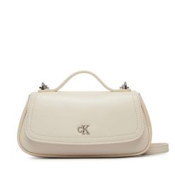 Torebka Calvin Klein. Białe torebki klasyczne damskie Calvin Klein, bez dodatków. Za 409.99 zł.