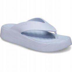 Japonki Dla Dorosłych Crocs Getaway Platform Flip. Czarne klapki damskie Crocs, bez wzorów, z materiału, bez obcasa, bez zapięcia. Za 139.99 zł.