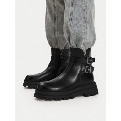 Botki G-Star. Czarne botki damskie G-Star, retro, bez obcasa, na płaskiej podeszwie, bez zapięcia. Za 249.99 zł.