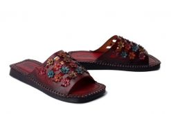 Artiker Relaks 58C1005 dark brown, klapki damskie. Brązowe klapki damskie Artiker Relaks, bez wzorów, ze skóry, bez obcasa, bez zapięcia. Za 274.90 zł.