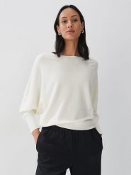 Someday Sweter w kolorze białym rozmiar: 42. Białe swetry klasyczne damskie someday., ze splotem, bez kołnierzyka. Za 219.08 zł.