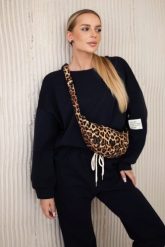 Komplet z wiskozy bluza + spodnie granatowy. Niebieskie bluzy damskie Kesi Włoski, l, bez wzorów, z dresówki, bez kaptura. Za 342.93 zł.