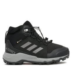 Trekkingi adidas. Czarne obuwie trekkingowe damskie Adidas, z gore-texu, bez zapięcia. Za 479.99 zł.