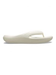 Crocs Japonki "Mellow" w kolorze kremowym rozmiar: 42/43. Brązowe klapki damskie Crocs, bez wzorów, z otwartym noskiem, bez obcasa, bez zapięcia. Za 92.21 zł.