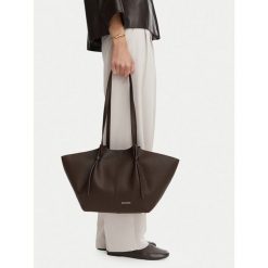 Torebka GINO ROSSI. Brązowe shopper bag Gino Rossi, bez wzorów, bez dodatków. Za 229.99 zł.