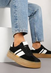 Czarne Sneakersy Kultowe Tenisówki z Ozdobnymi Paskami Vandell. Czarne obuwie sportowe damskie Renee, z jeansu, bez zapięcia, tenisowe. Za 109.99 zł.