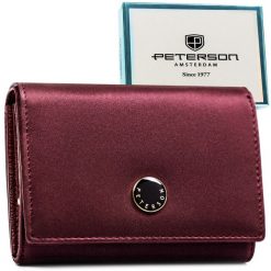 Skórzany portfel damski zamykany na zatrzask, odszyty ze skóry naturalnej i ekologicznej w fioletowym kolorze PTN PS445-HNL Peterson. Fioletowe portfele damskie Peterson, bez wzorów, ze skóry. Za 119.99 zł.