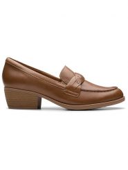Clarks Skórzane mokasyny "Charlten Echo" w kolorze jasnobrązowym rozmiar: 37. Brązowe mokasyny damskie Clarks, bez obcasa. Za 175.67 zł.