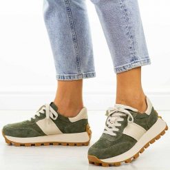 Khaki skórzane półbuty damskie Filippo Dp7112/25. Brązowe obuwie sportowe damskie Filippo, na jesień, z jeansu, bez zapięcia. Za 269.00 zł.