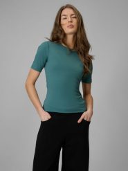 4F T-shirt slim gładki damski - turkusowy S. Niebieskie t-shirty damskie 4F, s, bez wzorów, z materiału, bez kołnierzyka. Za 79.99 zł.