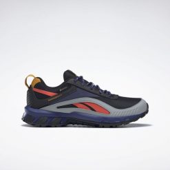 Buty damskie trekkingowe wodoodporne Reebok RIDGERIDER 6 GTX. Brązowe obuwie trekkingowe damskie Reebok, bez zapięcia. W wyprzedaży za 229.00 zł.