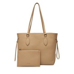 Torebka Guess. Brązowe torebki klasyczne damskie Guess, bez dodatków. Za 1,079.00 zł.