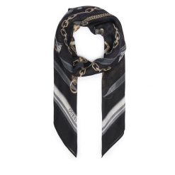 Chusta Guess. Czarne chusty damskie Guess, z aplikacjami. Za 154.99 zł.