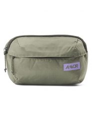 AEVOR Saszetka "Ease" w kolorze khaki - 22 x 14 x 5 cm rozmiar: onesize. Brązowe nerki i saszetki damskie AEVOR, bez wzorów, z materiału. Za 60.99 zł.