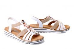RIEKER V0656-80 white, sandały damskie. Białe sandały damskie Rieker, bez wzorów, bez obcasa, bez zapięcia. Za 319.90 zł.