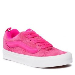 Tenisówki Vans. Czerwone trampki damskie Vans, bez wzorów, bez zapięcia. Za 269.99 zł.