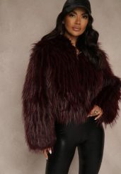 Bordowa Kurtka Futerko z Kapturem i Zapięciem na Suwak Zetora. Czerwone kurtki damskie Renee, m, bez wzorów, z futra, z kapturem. Za 239.99 zł.