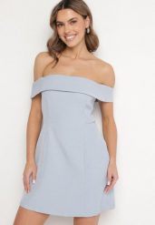 Jasnoniebieska Taliowana Sukienka z Dekoltem Bandeau z Zakładką Zelzemis. Niebieskie sukienki damskie Born2be, bez wzorów, eleganckie, bez ramiączek. Za 169.99 zł.