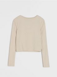 Koszulka z długim rękawem basic - kremowy. Białe koszulki damskie Sinsay, l, bez wzorów, bez kołnierzyka, bez ramiączek. Za 19.99 zł.