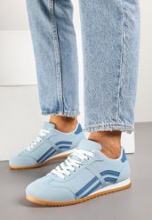 Niebieskie Sneakersy z Przeszyciami i Ozdobnymi Paskami na Boku Beniffa. Niebieskie obuwie sportowe damskie Born2be, bez zapięcia. Za 84.99 zł.