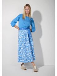 More & More Bluza w kolorze niebieskim rozmiar: 34. Niebieskie bluzy damskie More & More, z aplikacjami, bez kaptura. Za 109.95 zł.