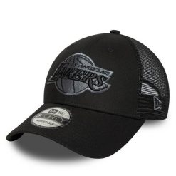 Czapka z daszkiem New Era. Czarne czapki z daszkiem damskie New Era, bez wzorów. Za 109.99 zł.