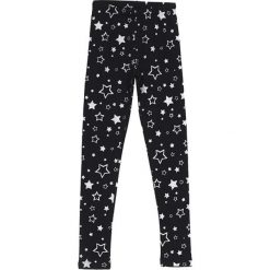 Legginsy w kolorze czarnym. Czarne spodnie niemowlęce Lemon Fashion, długie. W wyprzedaży za 34.95 zł.