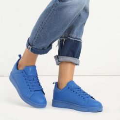 Granatowe sportowe buty damskie Vices Q35-13. Niebieskie obuwie sportowe casual damskie VICES, ze skóry, bez zapięcia. W wyprzedaży za 57.85 zł.