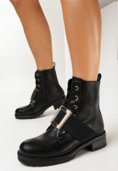 Czarne Botki Workery z Metalową Ozdobą Escika. Czarne botki damskie Born2be, bez obcasa, na płaskiej podeszwie, bez zapięcia. Za 64.99 zł.