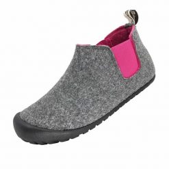 Kapcie damskie GUMBIES BRUMBY BOOT. Czerwone kapcie damskie Gumbies. Za 149.99 zł.
