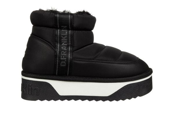 Śniegowce D Franklin Nordic V2 Low Bomb Black 206013, Czarny, Materiał - 39. Czarne śniegowce damskie D.Franklin, z gumy. W wyprzedaży za 179.10 zł.