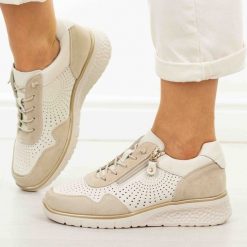 Beżowe skórzane ażurowe półbuty damskie Filippo Dp7605/26. Brązowe półbuty damskie Filippo, na jesień, w ażurowe wzory, z jeansu, bez obcasa, na koturnie, bez zapięcia. Za 269.00 zł.