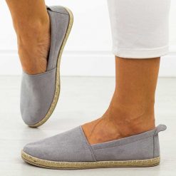 Szare espadryle damskie, półbuty Potocki 16332. Szare espadryle damskie POTOCKI, bez wzorów, z zamszu, bez obcasa. Za 89.00 zł.