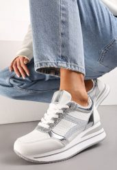 Biało-Srebrne Sneakersy na Grubej Podeszwie w Paski Zdobione Brokatem Selarissa. Białe obuwie sportowe damskie Renee, bez zapięcia. Za 89.99 zł.