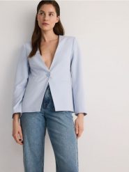 Marynarka z dodatkiem wiskozy - jasnoniebieski. Niebieskie marynarki i żakiety damskie Reserved, l, bez wzorów, z tkaniny. W wyprzedaży za 49.99 zł.